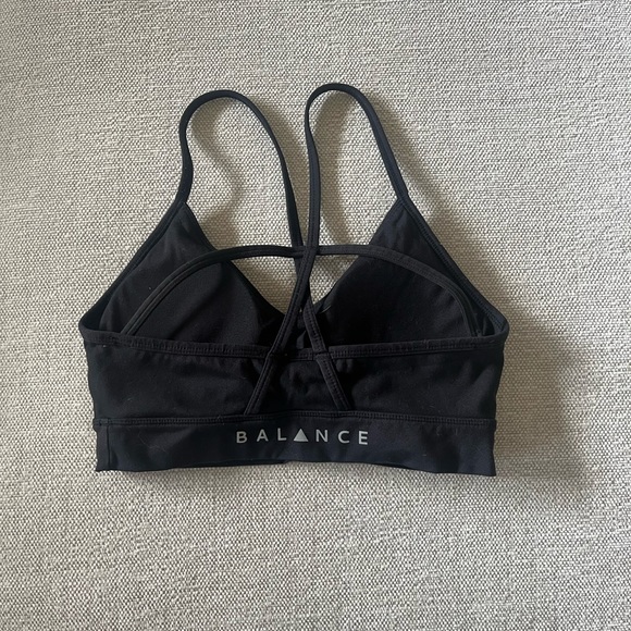 Balance Athletica The Form Bra in Midnight - Picture 2 of 2